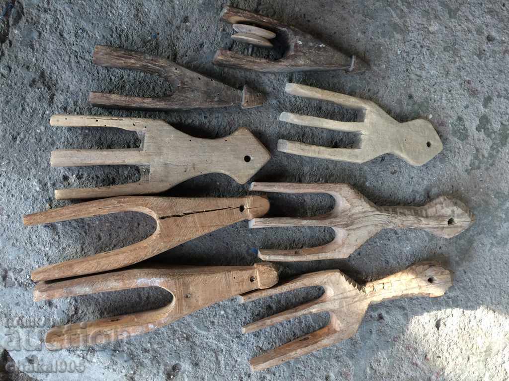 Loom accessories with price 25.00 BGN | € 12.78 Loom accessories with price 25.00 BGN | € 12.78