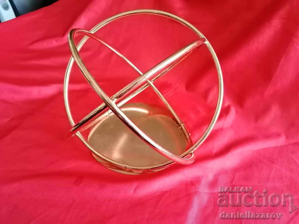 Beautiful Metal Sculpture, Statuette, Decoration with price 34.00 BGN | € 17.38 Beautiful Metal Sculpture, Statuette, Decoration with price 34.00 BGN | € 17.38