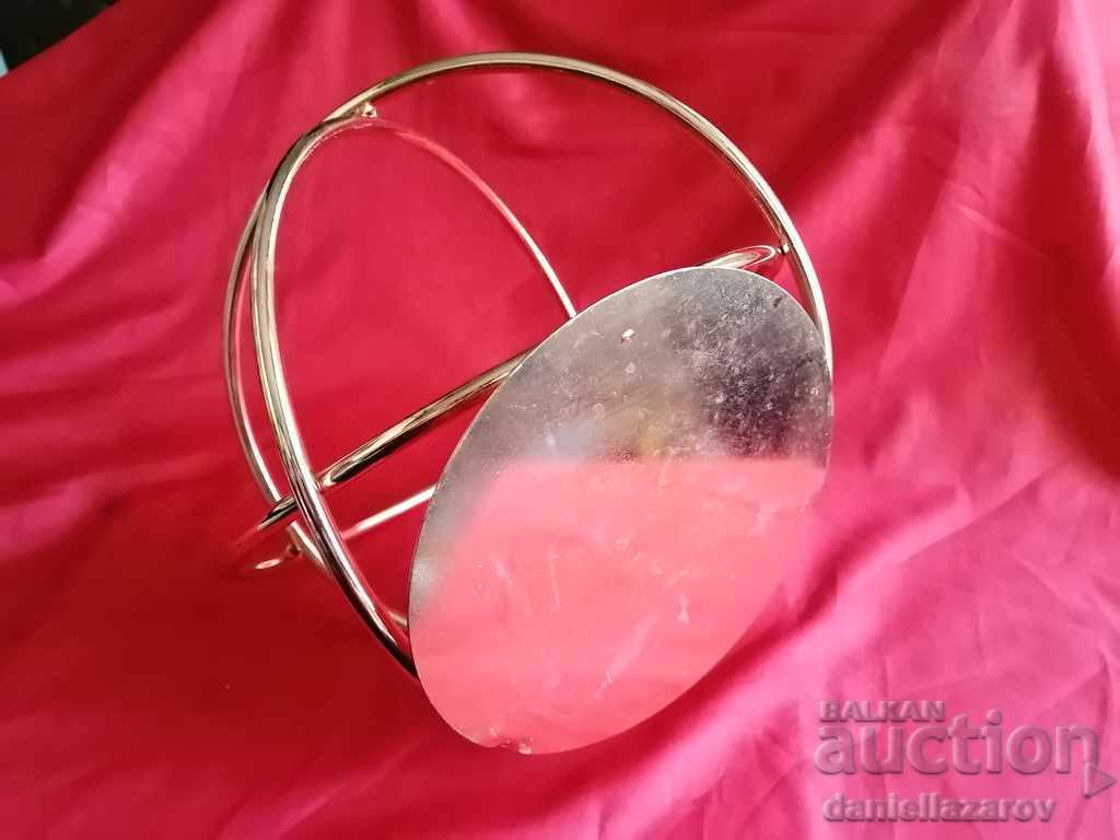 Auction Beautiful Metal Sculpture, Statuette, Decoration Auction Beautiful Metal Sculpture, Statuette, Decoration