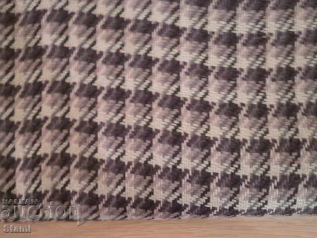 Plaid wool fabric-1.60 / 1.50 m with price 30.00 BGN | € 15.34