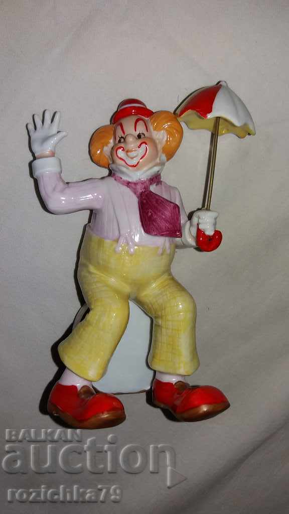 Porcelain plastic clown figure with price 20.00 BGN | € 10.23 Porcelain plastic clown figure with price 20.00 BGN | € 10.23