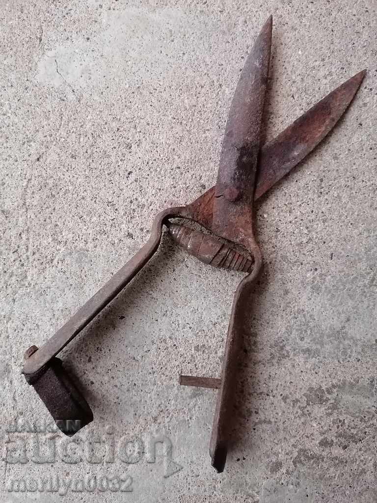 Old hand forged scissors, wrought iron with price 39.00 BGN | € 19.94