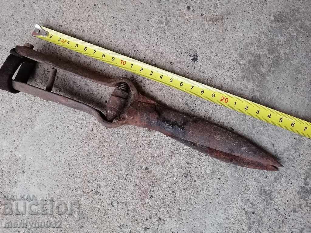 Old hand forged scissors, wrought iron - 5