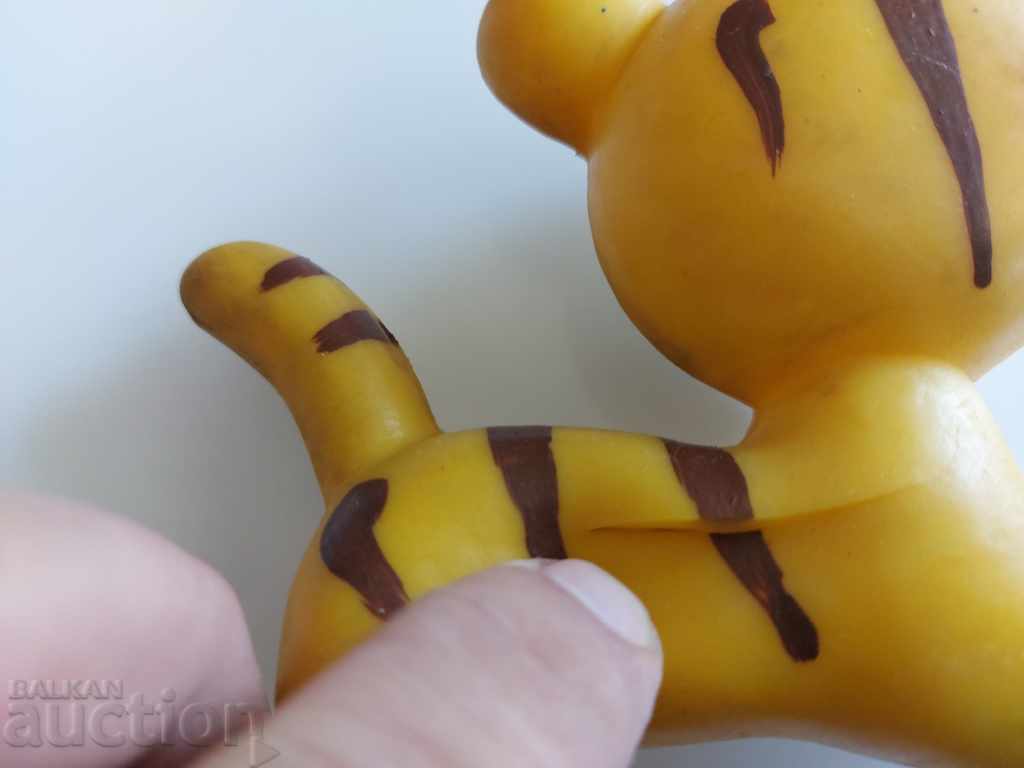SOC CHILDREN'S RUBBER TOY CAT TIGER SOCA - 5 SOC CHILDREN'S RUBBER TOY CAT TIGER SOCA - 5