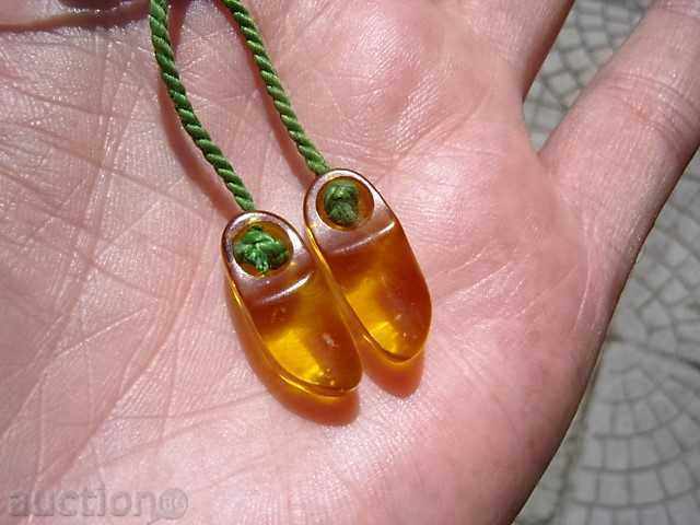 OLD AMBER BROOCH with price € 15.00 | 29.34 BGN