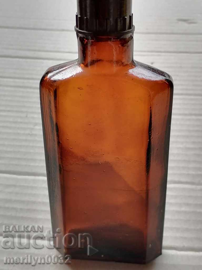 Old medical bottle, bottle with price 36.00 BGN | € 18.41 Old medical bottle, bottle with price 36.00 BGN | € 18.41