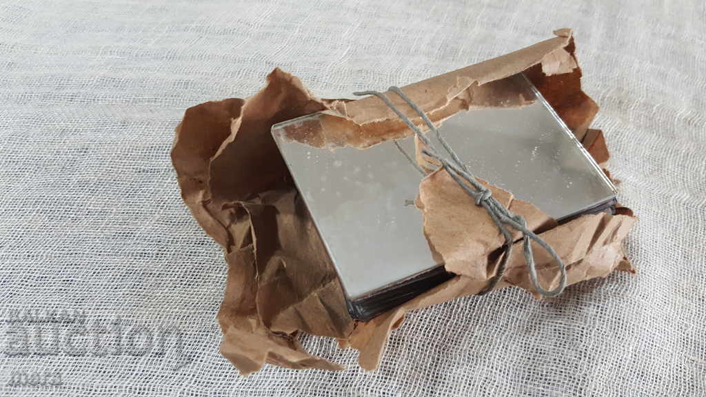 Аукцион Старинни джобни огледалца - 11 броя Аукцион Старинни джобни огледалца - 11 броя