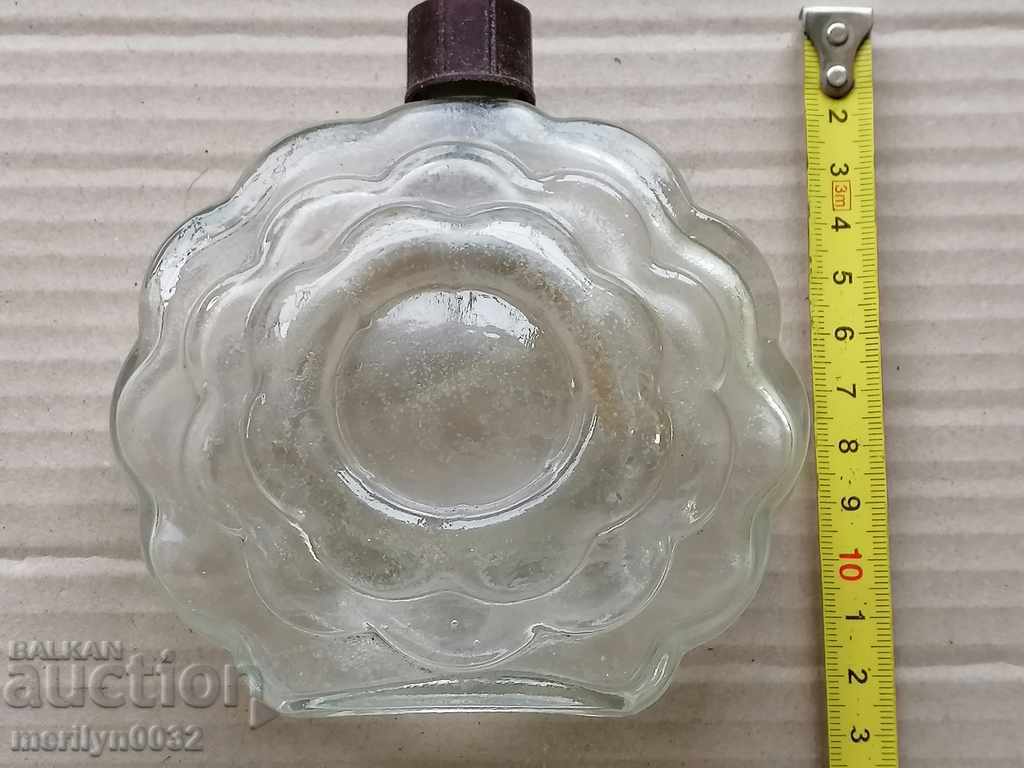 Delivery of Old perfume bottle, vial, bottle, cologne