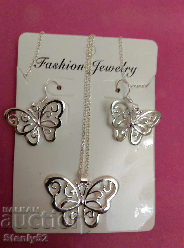 Silver Plated Rhodium Plated Pendant and Earring Set