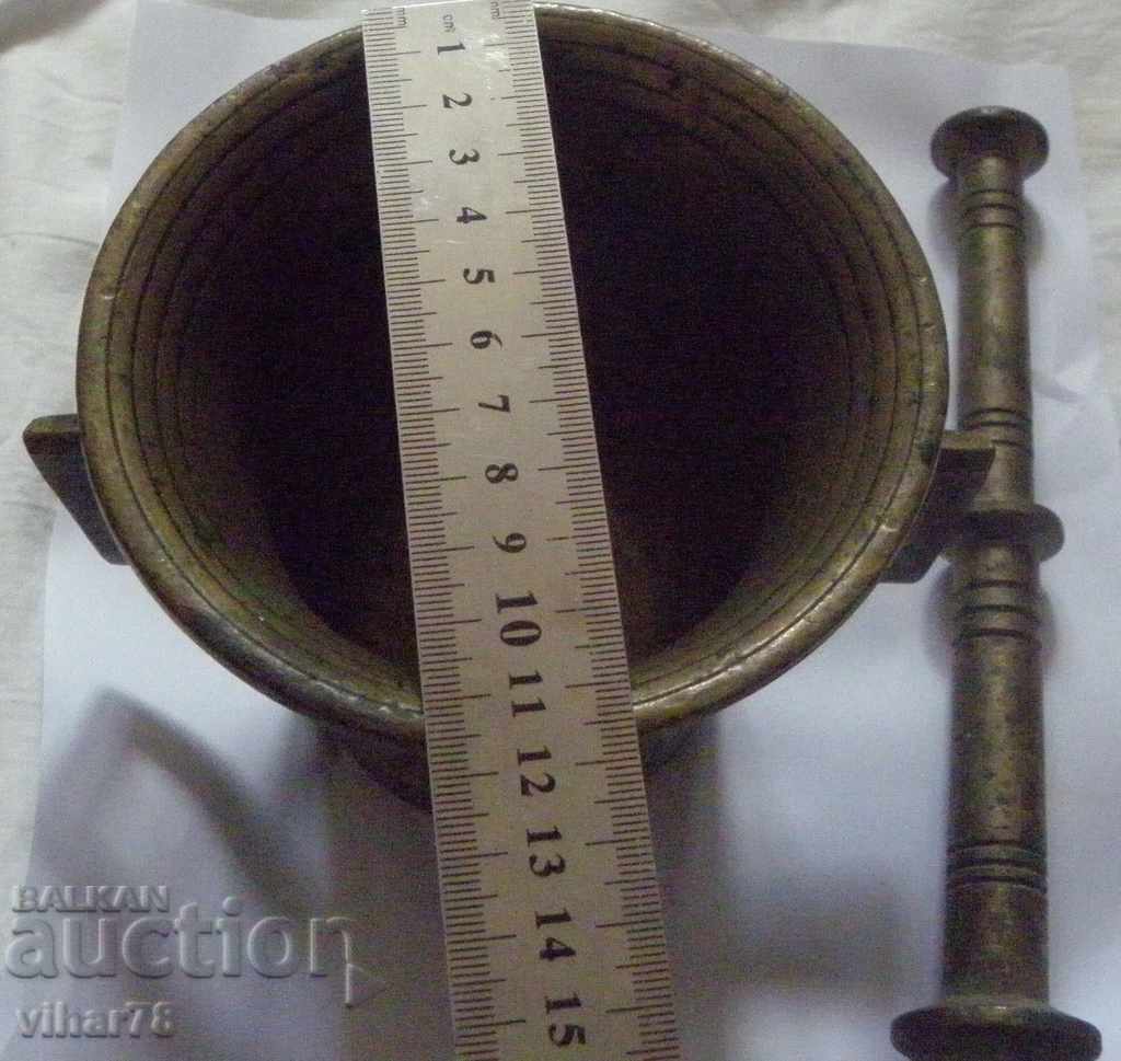 Old bronze mortar - 5 Old bronze mortar - 5