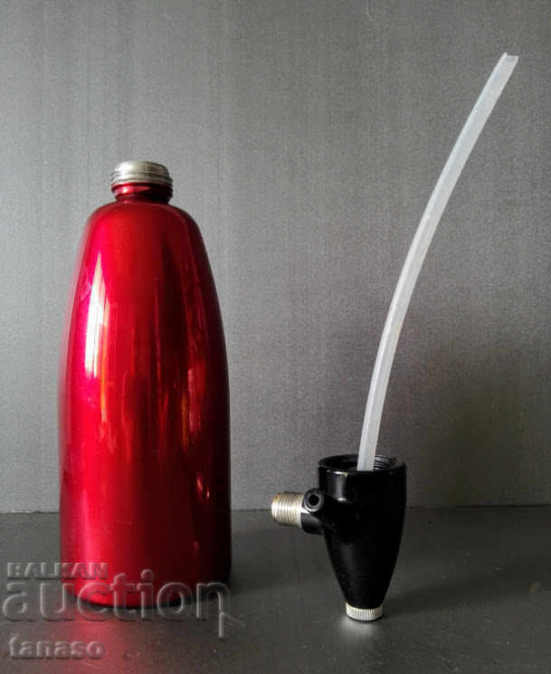 Auction Old soda siphon, carbonated water, GDR Auction Old soda siphon, carbonated water, GDR