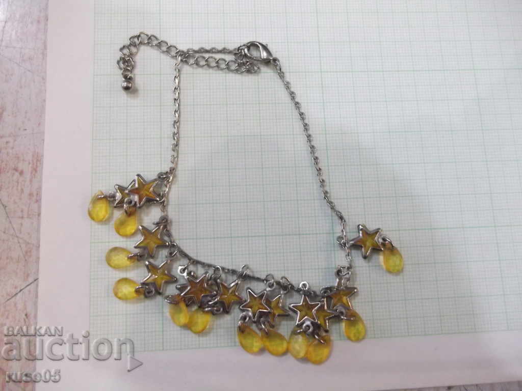 Imitație de bijuterii cu lanț manual cu preț 3.00 BGN | € 1.53 Imitație de bijuterii cu lanț manual cu preț 3.00 BGN | € 1.53