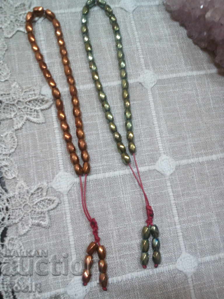 Delivery of 2 BEADS OF TREATED HEMATITE Delivery of 2 BEADS OF TREATED HEMATITE