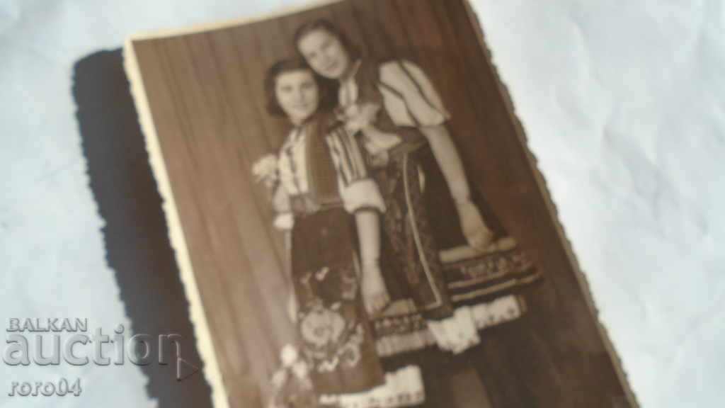 MOMI IN DRESSES - PHOTO AIDA - ΣΟΦΙΑ - 7 MOMI IN DRESSES - PHOTO AIDA - ΣΟΦΙΑ - 7