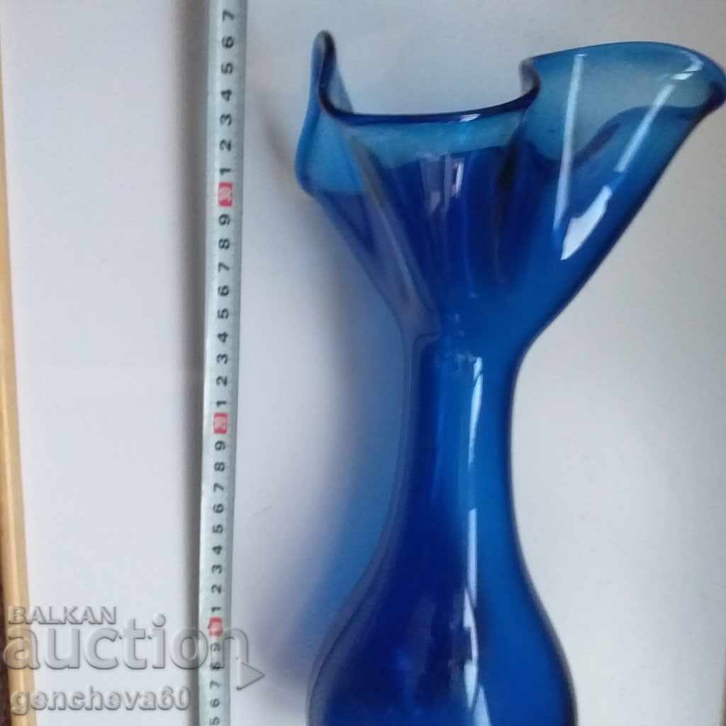 Large crystal blue glass vase - 6 Large crystal blue glass vase - 6