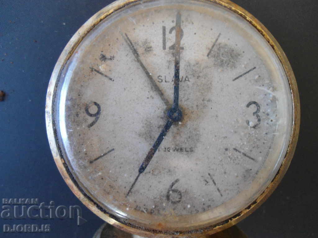 Old watch "SLAWA" with price 3.00 BGN | € 1.53 Old watch "SLAWA" with price 3.00 BGN | € 1.53