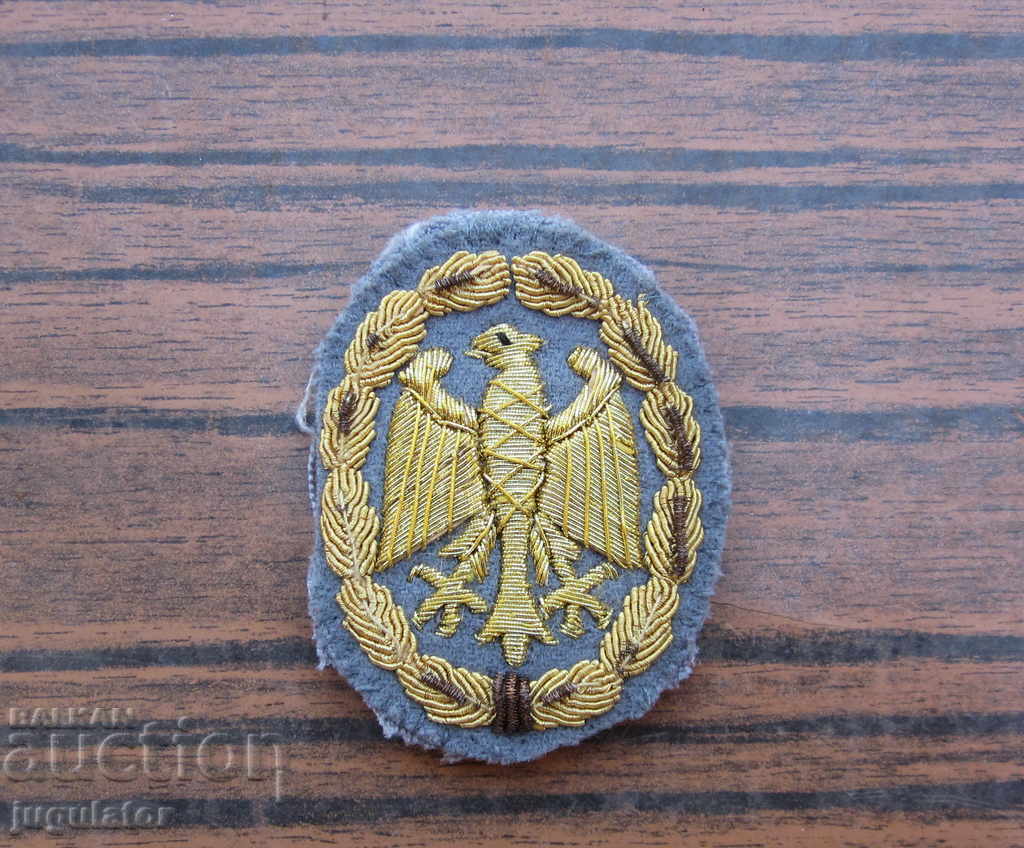 παλιά γερμανική στρατιωτική χρυσή λωρίδα σημάδι αετός με τιμή 25.00 BGN | € 12.78