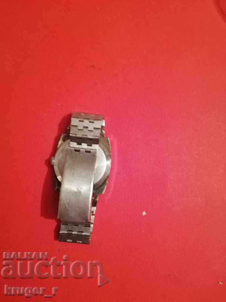 Auction  Clock WINTER