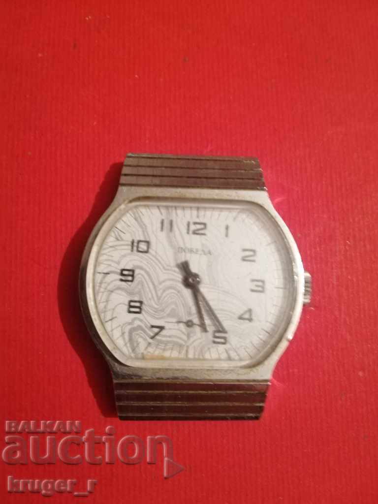 Часовник Победа с цена € 10.23 | 20.01 лв.