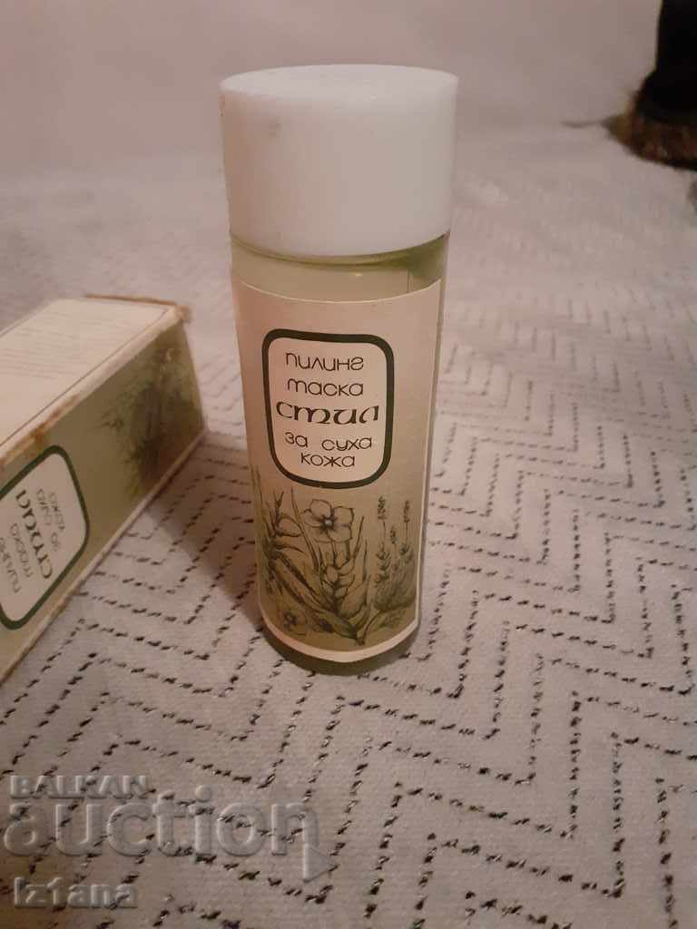 Delivery of Old face mask for dry skin. Alain Mack style