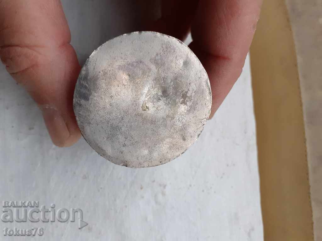 Delivery of Antique box Delivery of Antique box