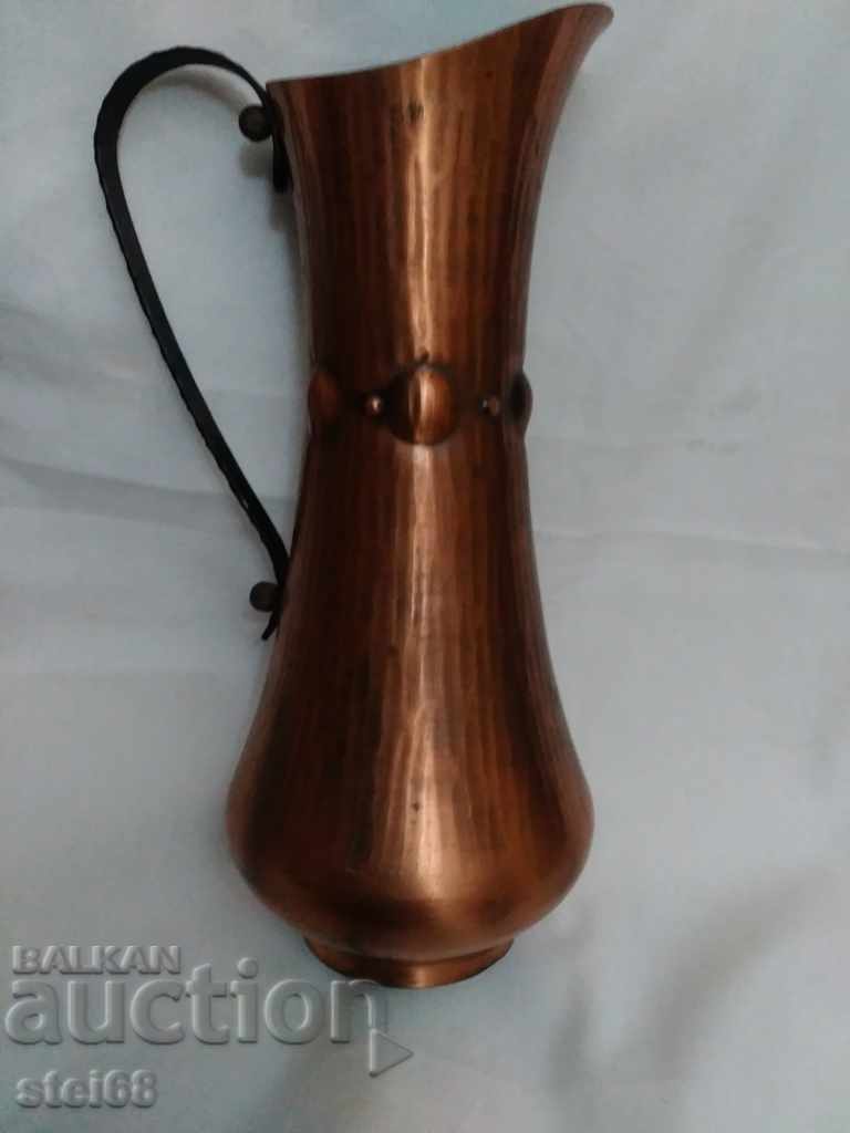 ΧΑΛΚΙΝΗ ΚΑΝΑΤΑ