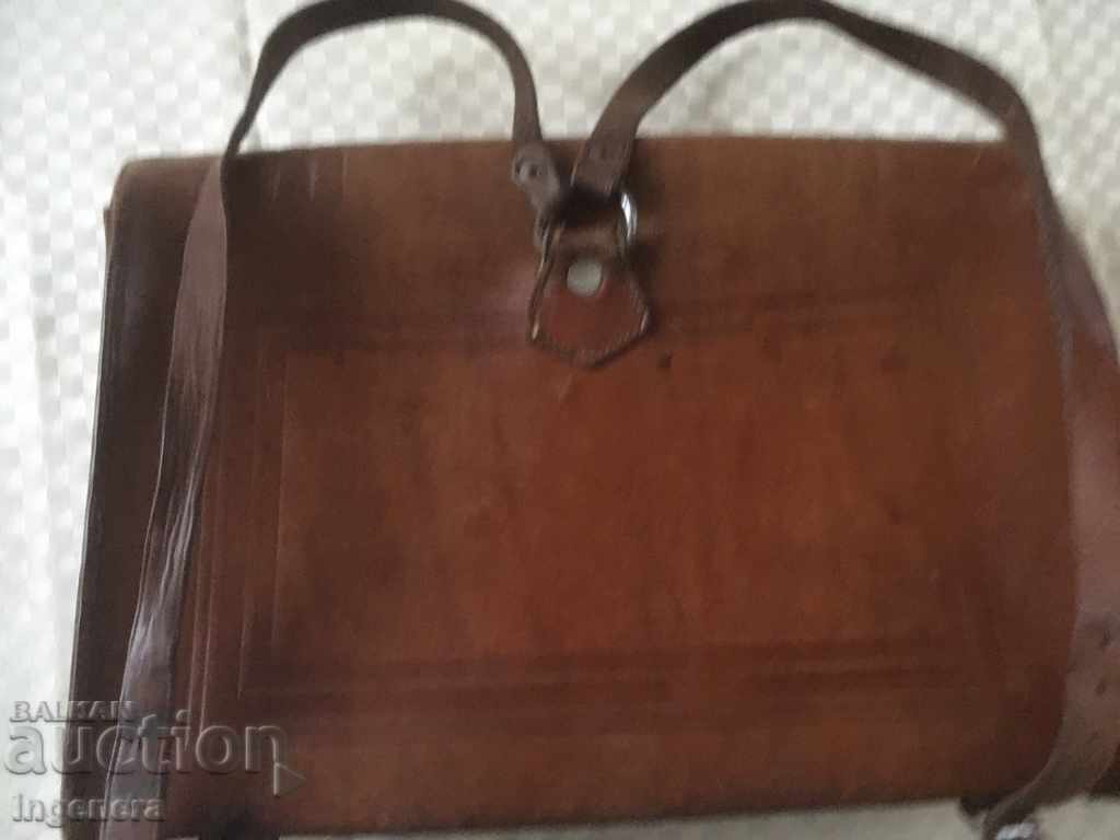 Auction CALF LEATHER BODY THICK BOX FROM KINGDOM TIME Auction CALF LEATHER BODY THICK BOX FROM KINGDOM TIME