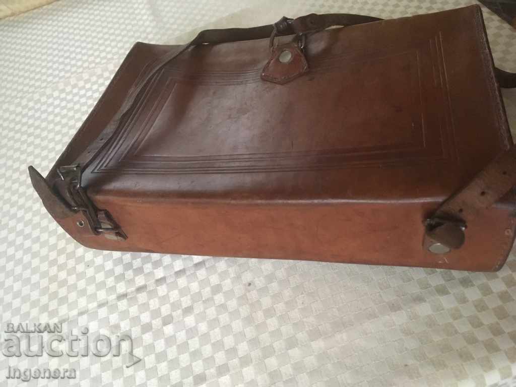 CALF LEATHER BODY THICK BOX FROM KINGDOM TIME - 6 CALF LEATHER BODY THICK BOX FROM KINGDOM TIME - 6