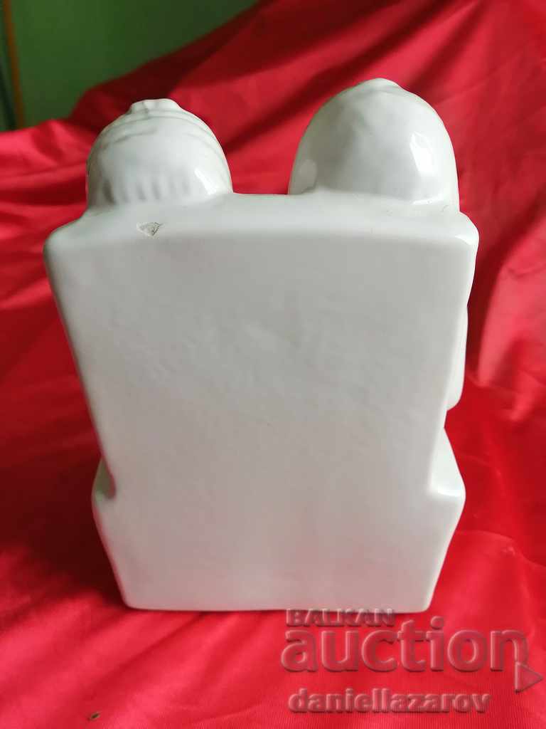 Delivery of Unique Italian Statue of Egyptian Pharaohs by BELLINI Delivery of Unique Italian Statue of Egyptian Pharaohs by BELLINI