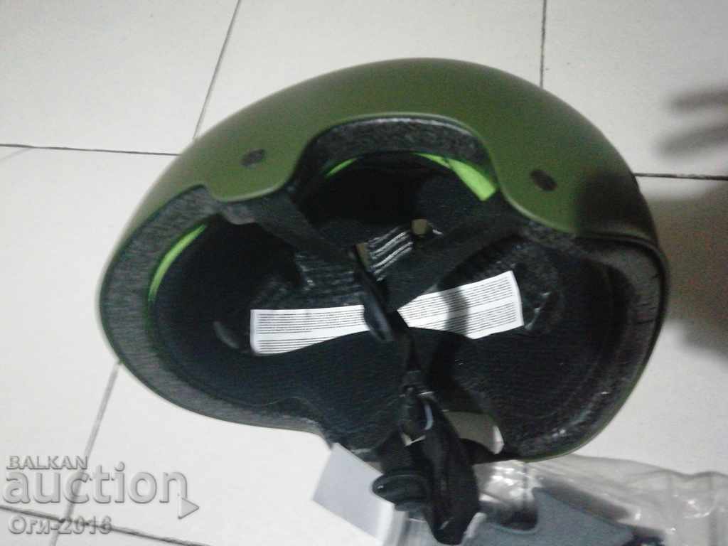 Auction Helmet, TSG EVOLUTION helmet Auction Helmet, TSG EVOLUTION helmet