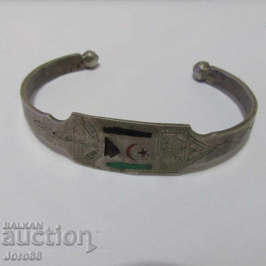 Bratara otomana din argint cu pasta emailata / turceasca cu preț € 80.00 | 156.47 BGN