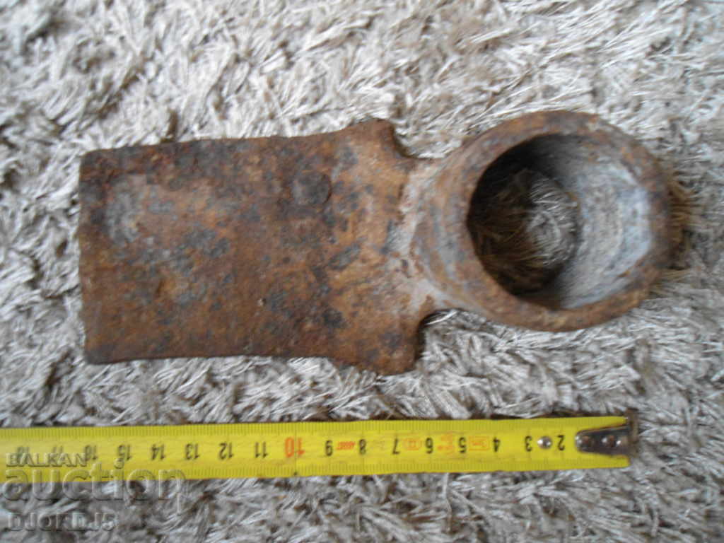 Auction Old agricultural tool Auction Old agricultural tool