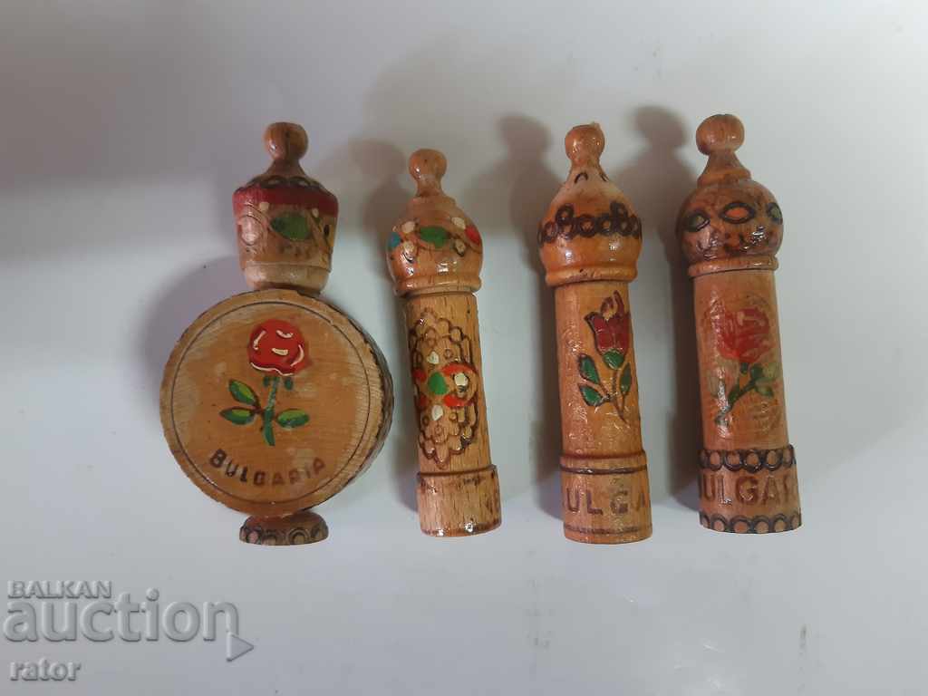 Bulgarian muscals, muscal, perfume, cologne - 4 pieces with price 8.00 BGN | € 4.09 Bulgarian muscals, muscal, perfume, cologne - 4 pieces with price 8.00 BGN | € 4.09