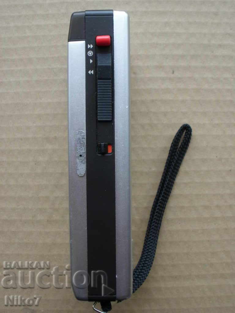 Auction  German dictaphone "GRUNDIG-STENORETTE 2060" from 1980.