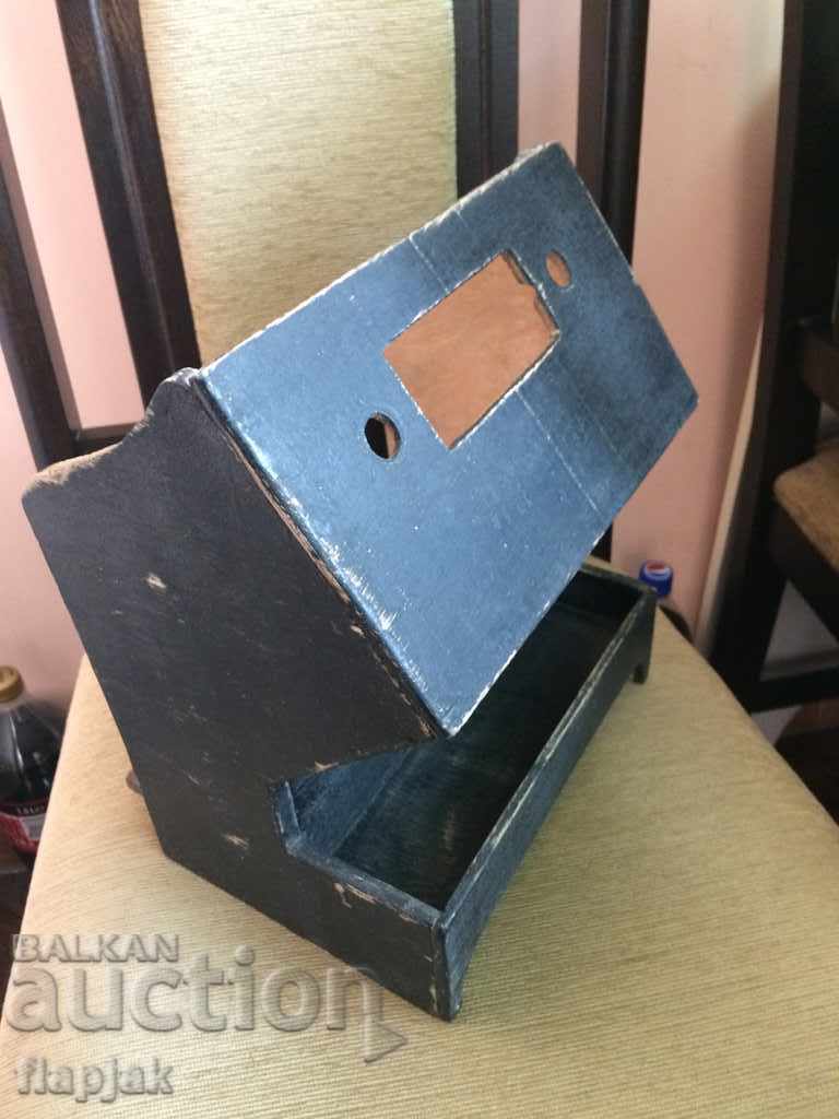 Old radio bar - cassette player from a vintage car with price 40.00 BGN | € 20.45 Old radio bar - cassette player from a vintage car with price 40.00 BGN | € 20.45