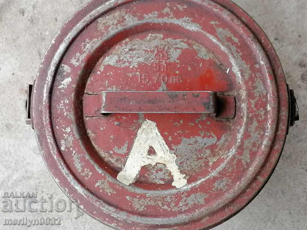 Delivery of Old cake for food cesspool Delivery of Old cake for food cesspool