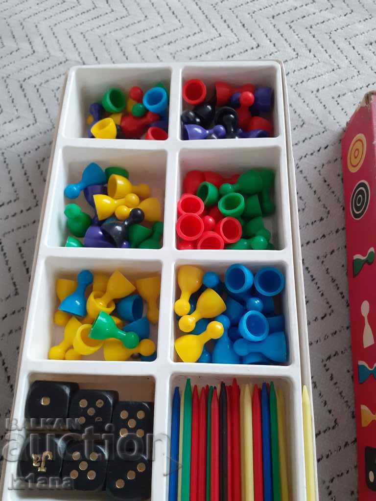 Delivery of Old children's game Spiele Service Delivery of Old children's game Spiele Service