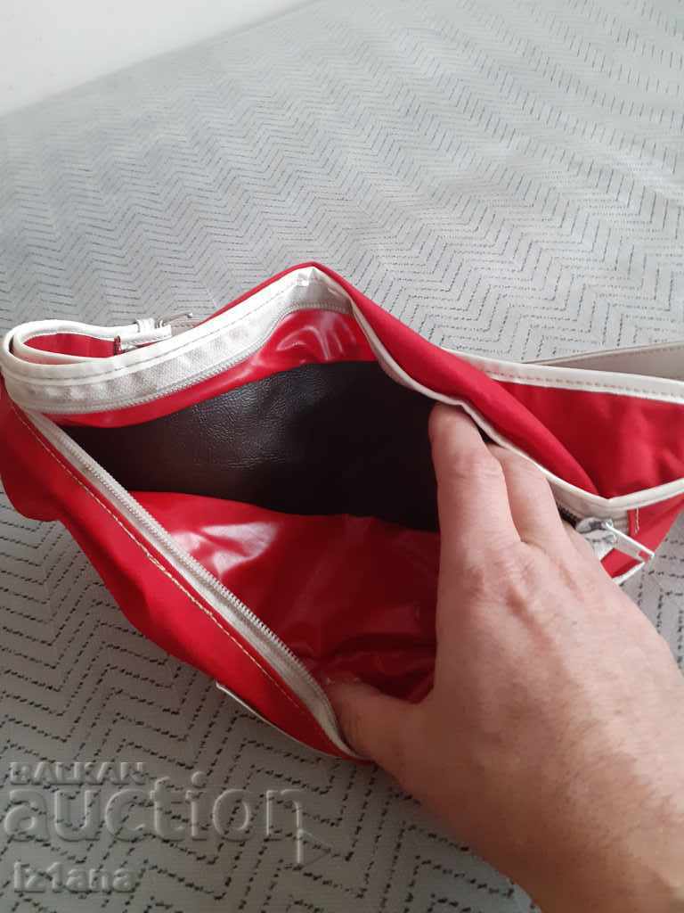 Delivery of Old Leda waist bag Delivery of Old Leda waist bag