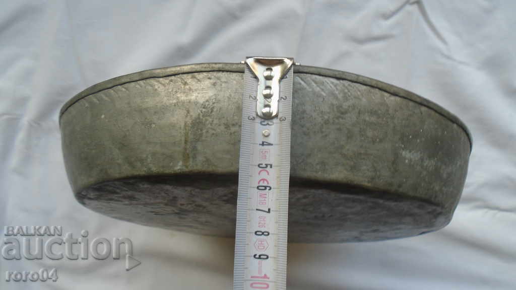 Auction CHRISTMAS BAKE TRAY Auction CHRISTMAS BAKE TRAY