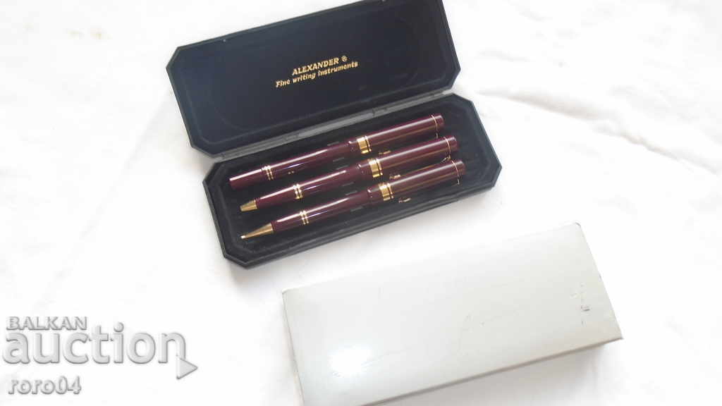 ALEXANDER cu preț € 25.99 | 50.83 BGN
