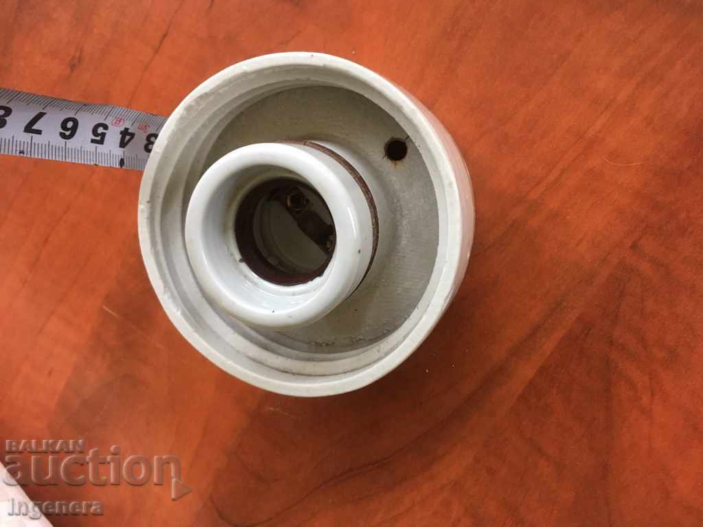 BASIS FOR BATHROOM BODY FOR LIGHTING OLD MODEL PORCELAIN - 6 BASIS FOR BATHROOM BODY FOR LIGHTING OLD MODEL PORCELAIN - 6