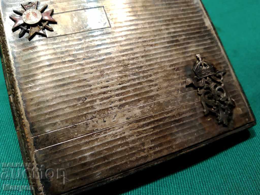 I'm selling an old officer's cigarette case. with price 200.00 BGN | € 102.26