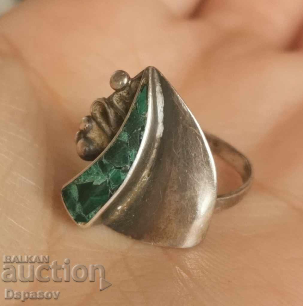 .Silver Handmade Ring with Malachite