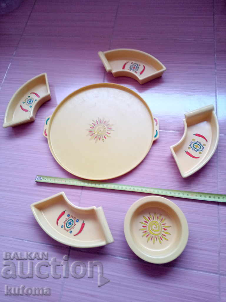 Tava veche pentru nuci sau gustari cu preț 24.99 BGN | € 12.78 Tava veche pentru nuci sau gustari cu preț 24.99 BGN | € 12.78