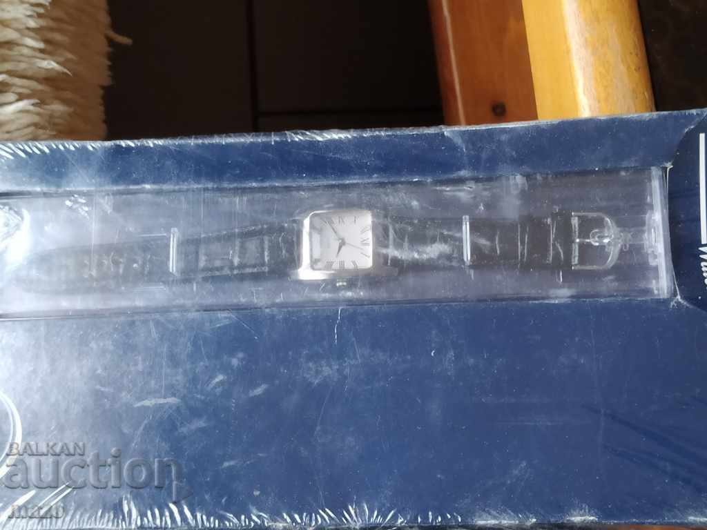 Auction  LADY HANDMADE - QUARTZ