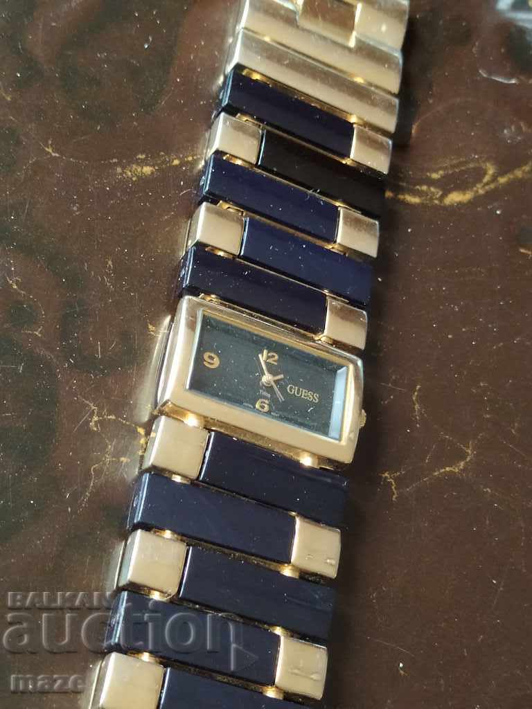 Auction WOMEN'S Wristwatch "GUESS" - QUARTZ Auction WOMEN'S Wristwatch "GUESS" - QUARTZ