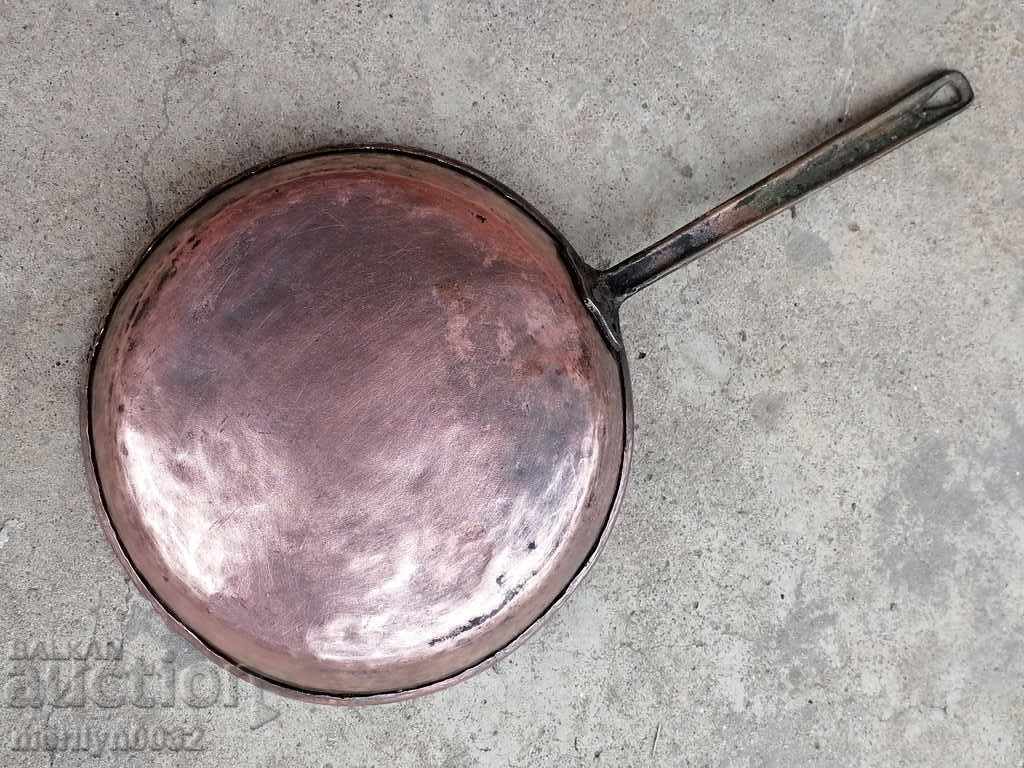 Παράδοση Παλιά κατσαρόλα χαλκού, χαλκού, δίσκος, δοχείο χαλκού