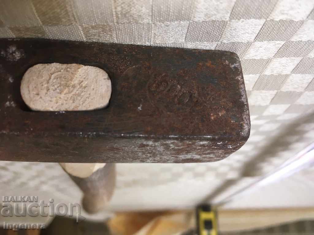 CIOCAN MARCAT - 500 GR INSTRUMENT CIOCAN MARCAT - 500 GR INSTRUMENT