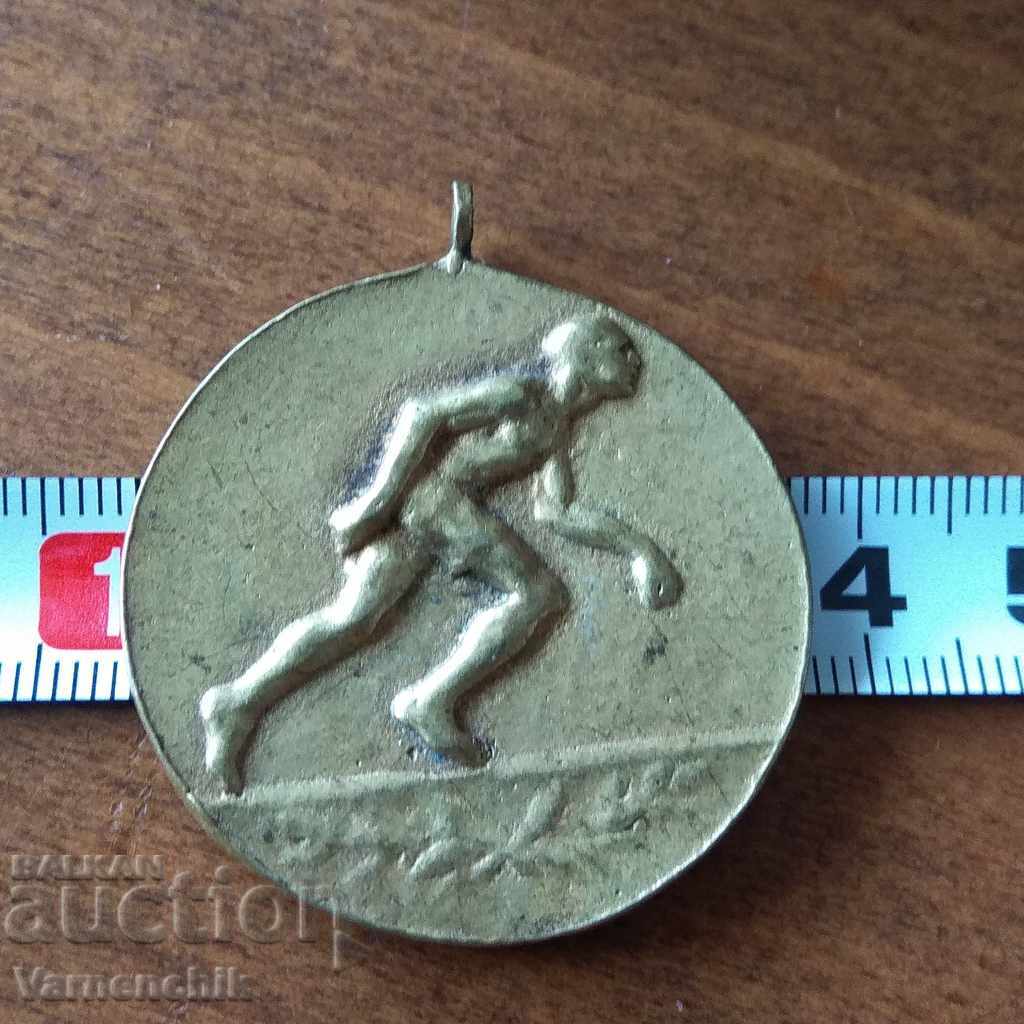 Auction  Rare sports bronze medal 1937