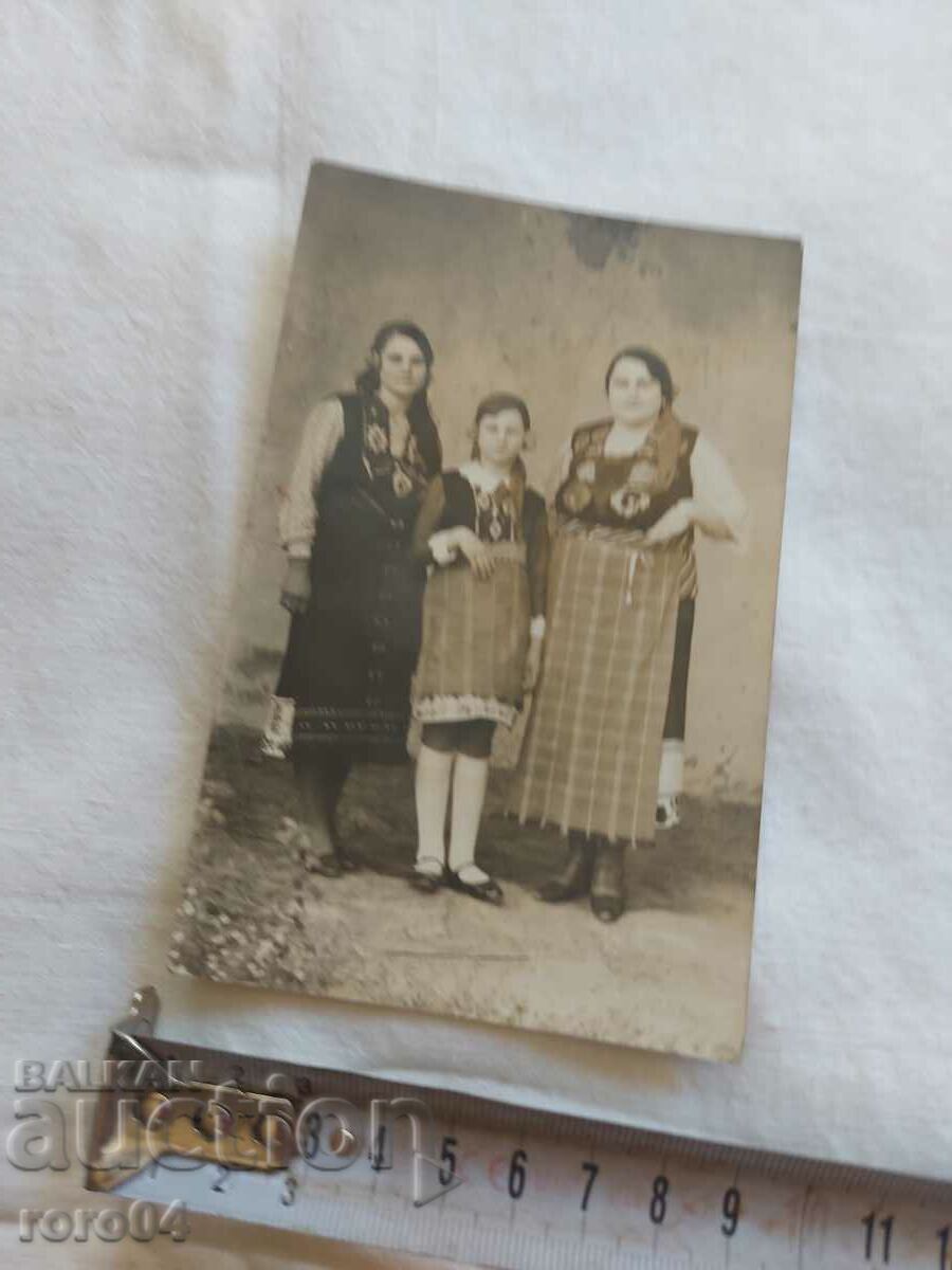 Delivery of MARIA LOUISE - FOLK COSTUME Delivery of MARIA LOUISE - FOLK COSTUME